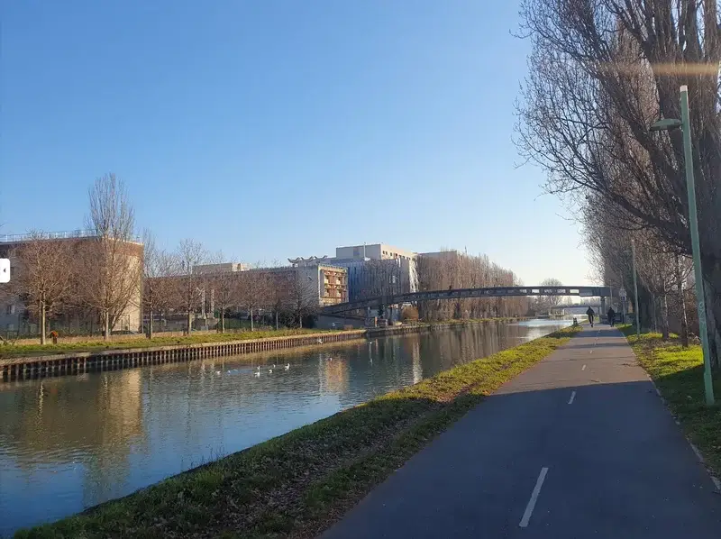 Hpnose à Bondy - Canal de l'Ourcq