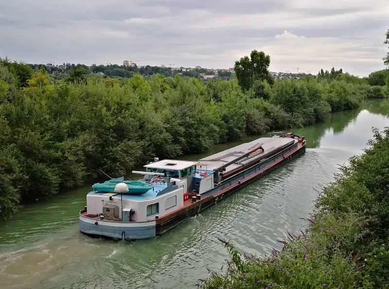 Hypnose à Neuilly sur Marne - Parc de la haute île, une péniche sur la Marne